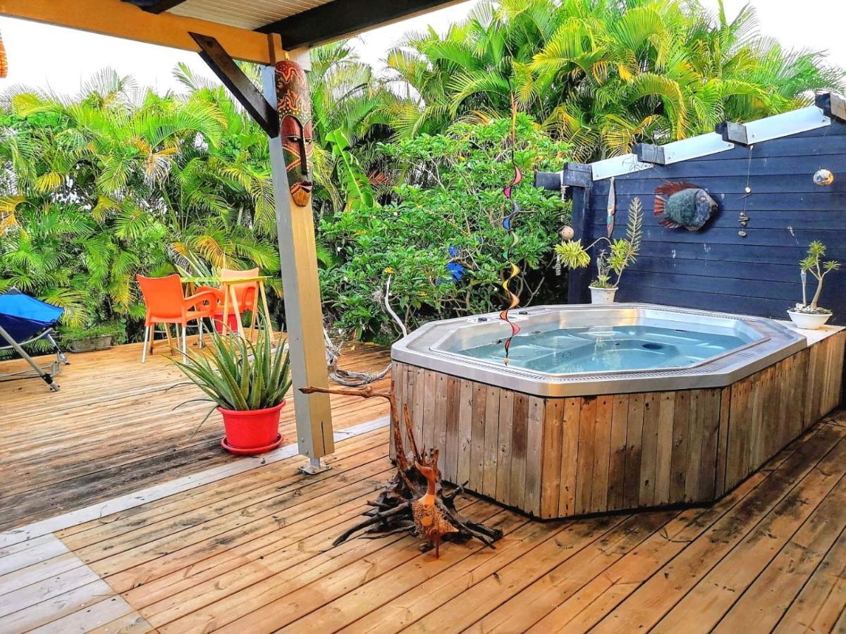 Bungalow La Perle - Jacuzzi - Piscine Saint-Francois  Esterno foto